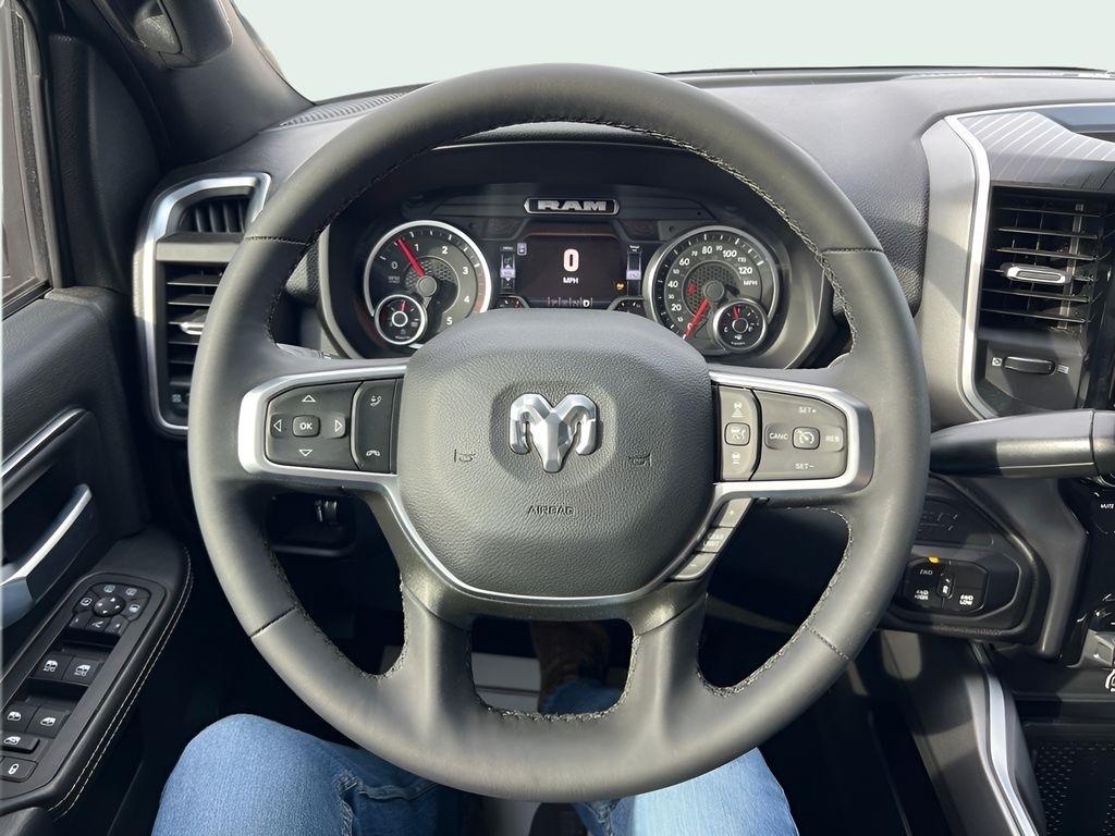 RAM 3500 Big Horn Crew Cab LWB 4WD DRW 2025