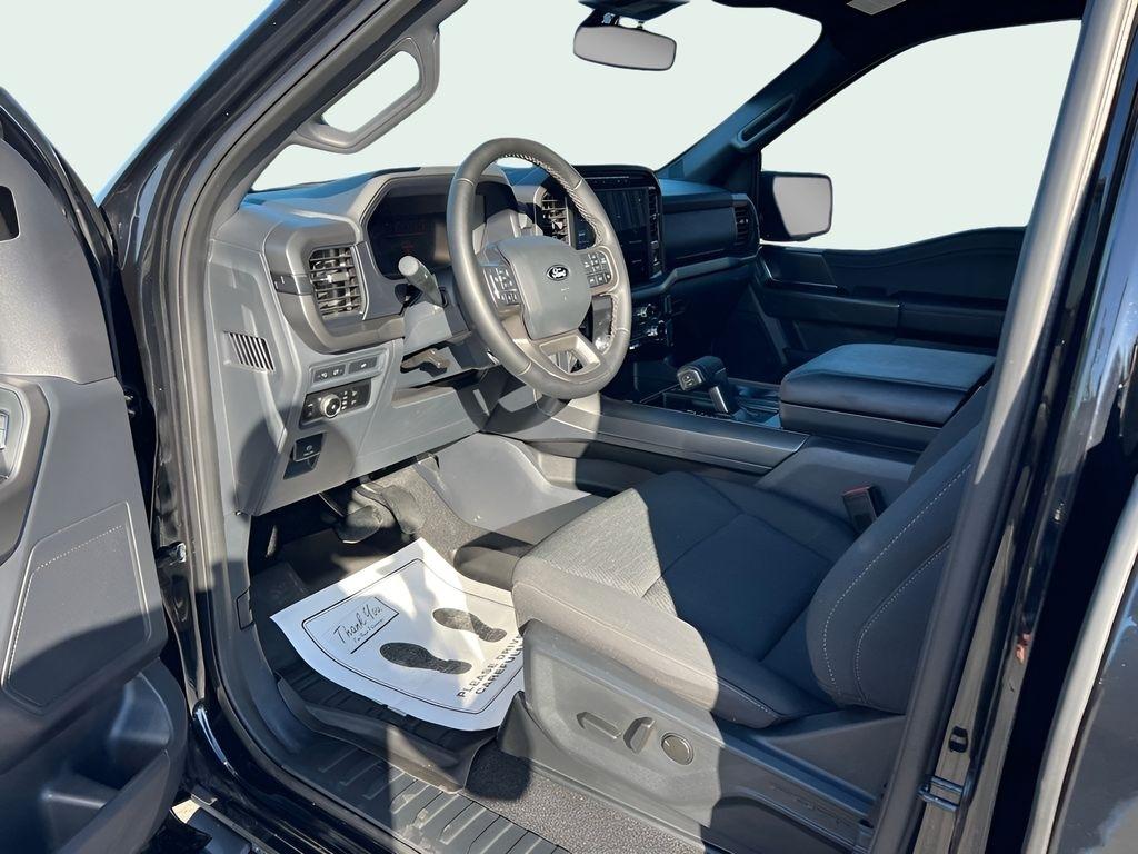 Ford F-150 XLT SuperCrew 4WD 2024