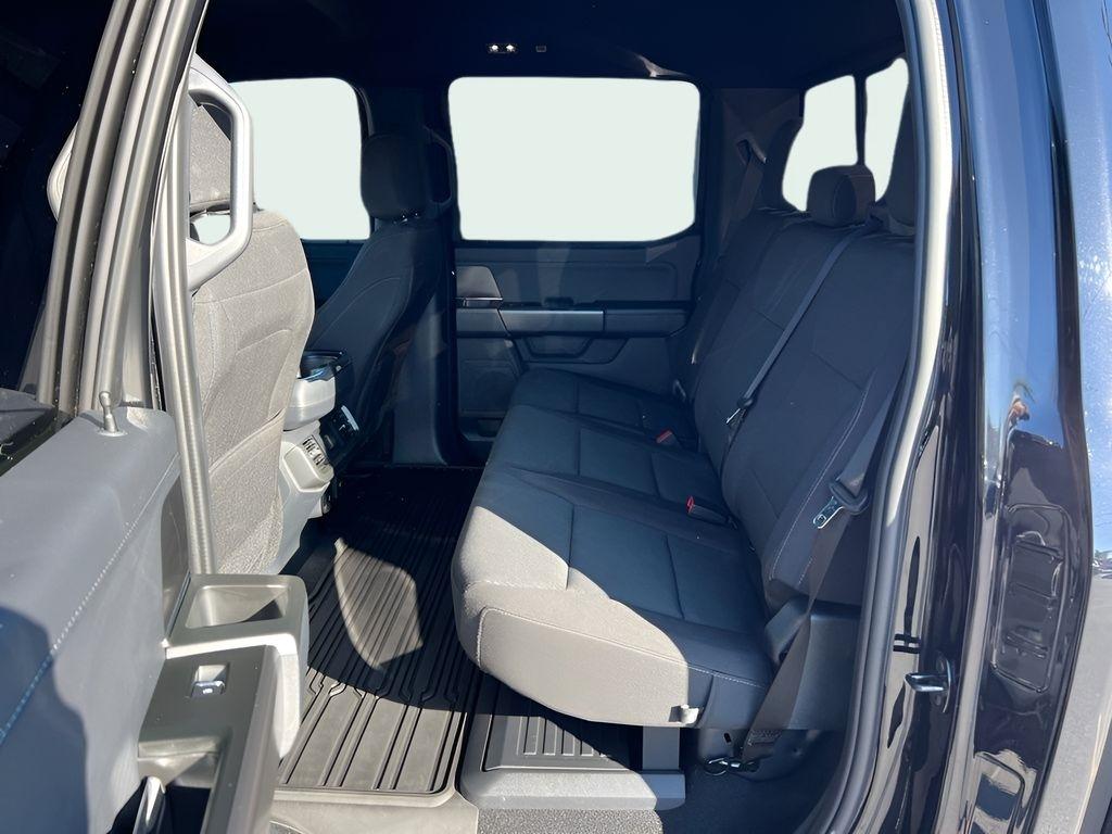 Ford F-150 XLT SuperCrew 4WD 2024