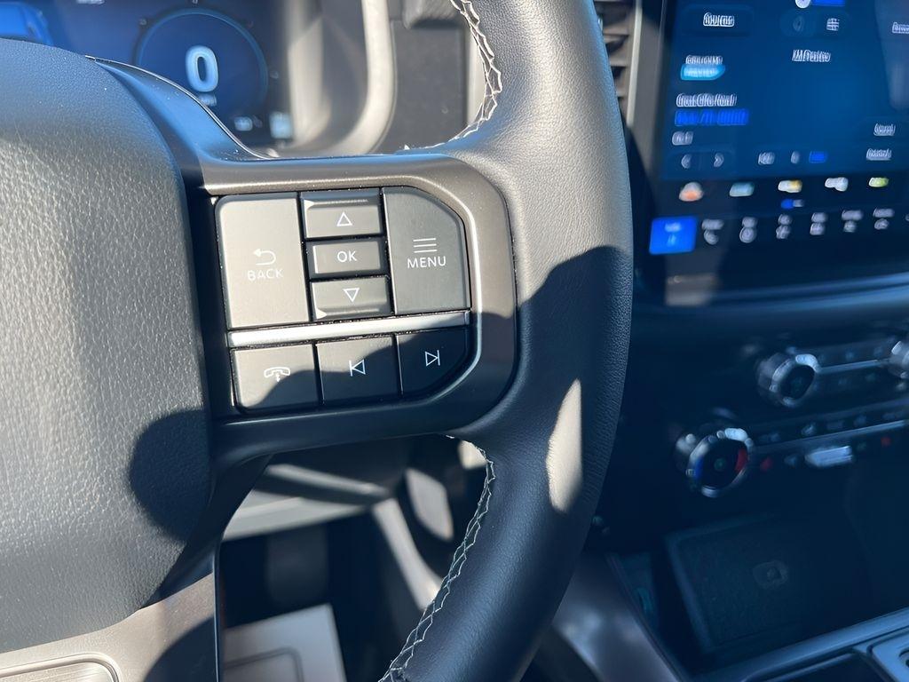 Ford F-150 XLT SuperCrew 4WD 2024