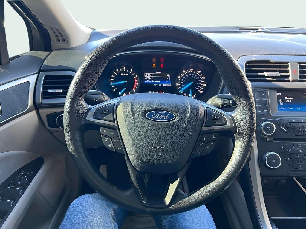 Ford Fusion SE 2017