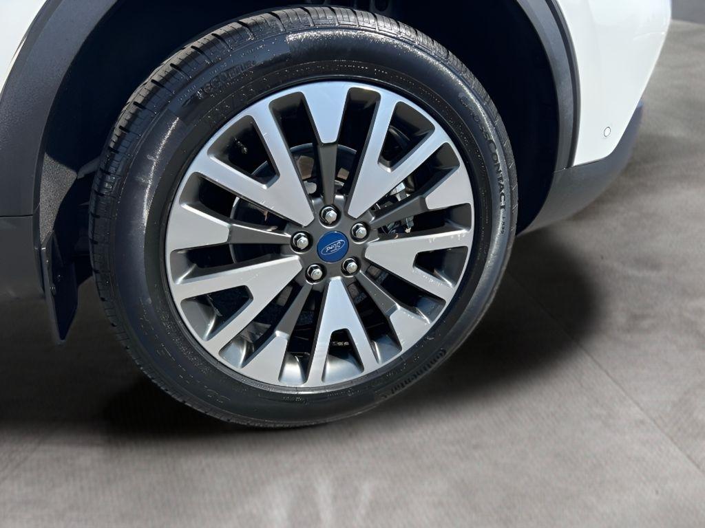 Ford Escape Titanium 4WD 2020