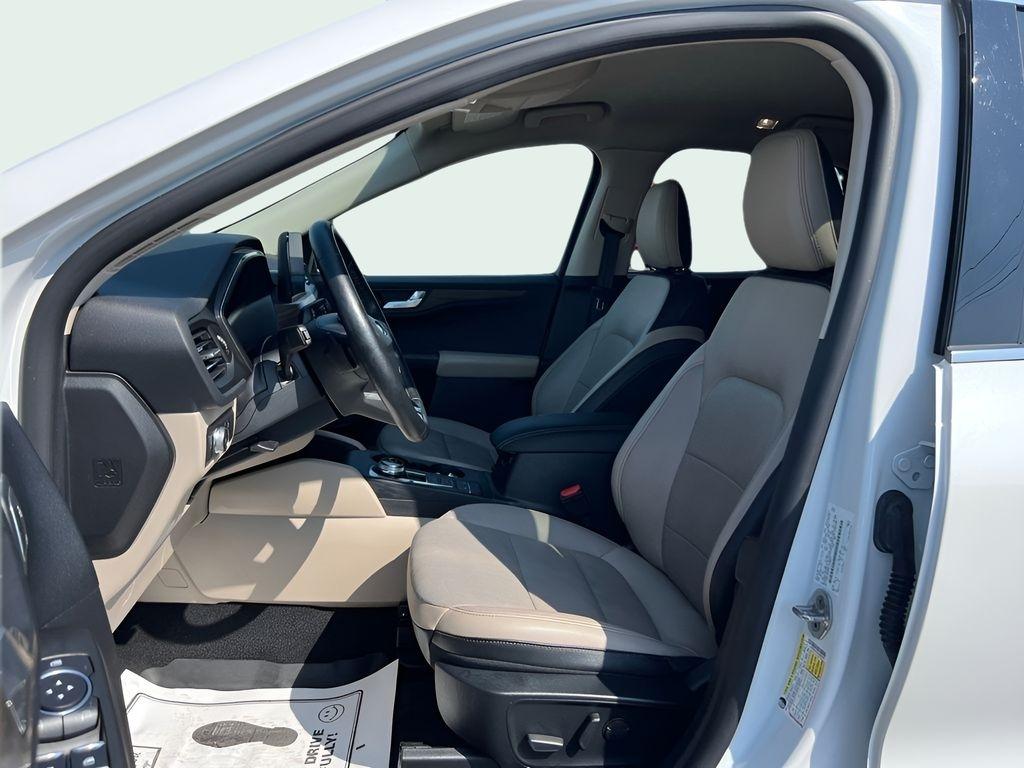 Ford Escape Titanium 4WD 2020