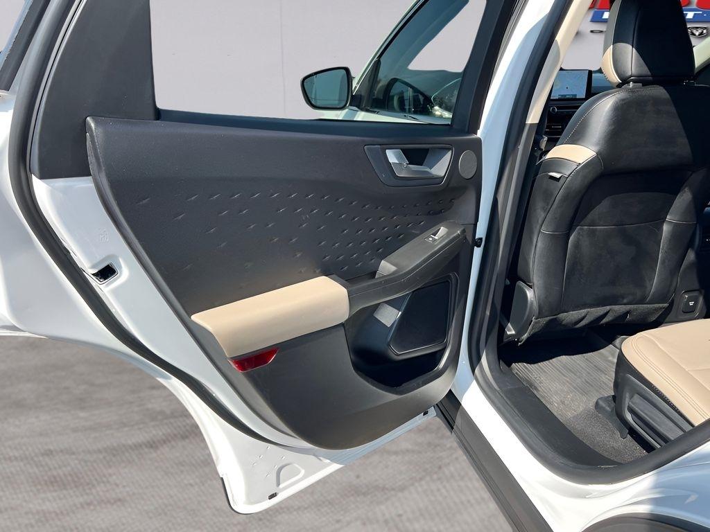 Ford Escape Titanium 4WD 2020