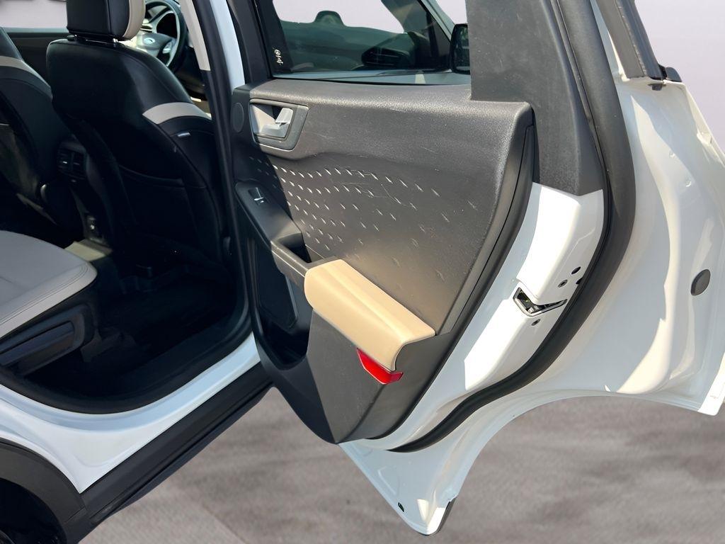 Ford Escape Titanium 4WD 2020