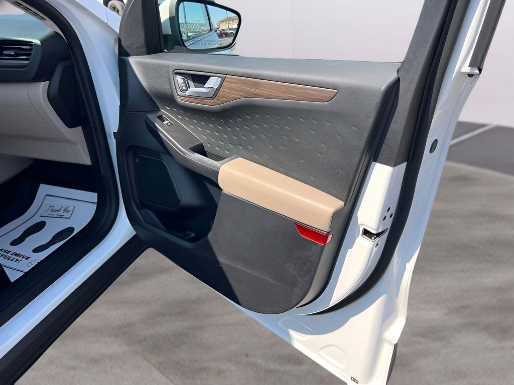 Ford Escape Titanium 4WD 2020