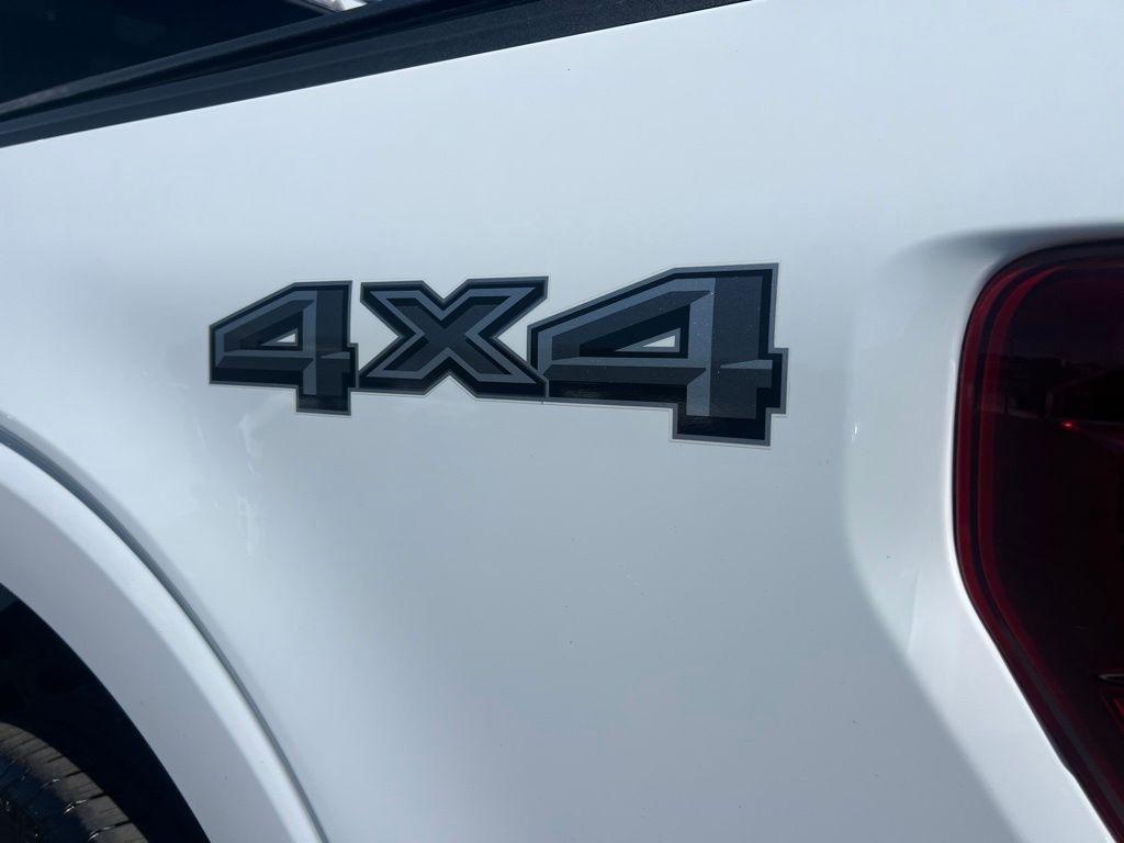 Ford F-150 XLT SuperCrew 4WD 2024