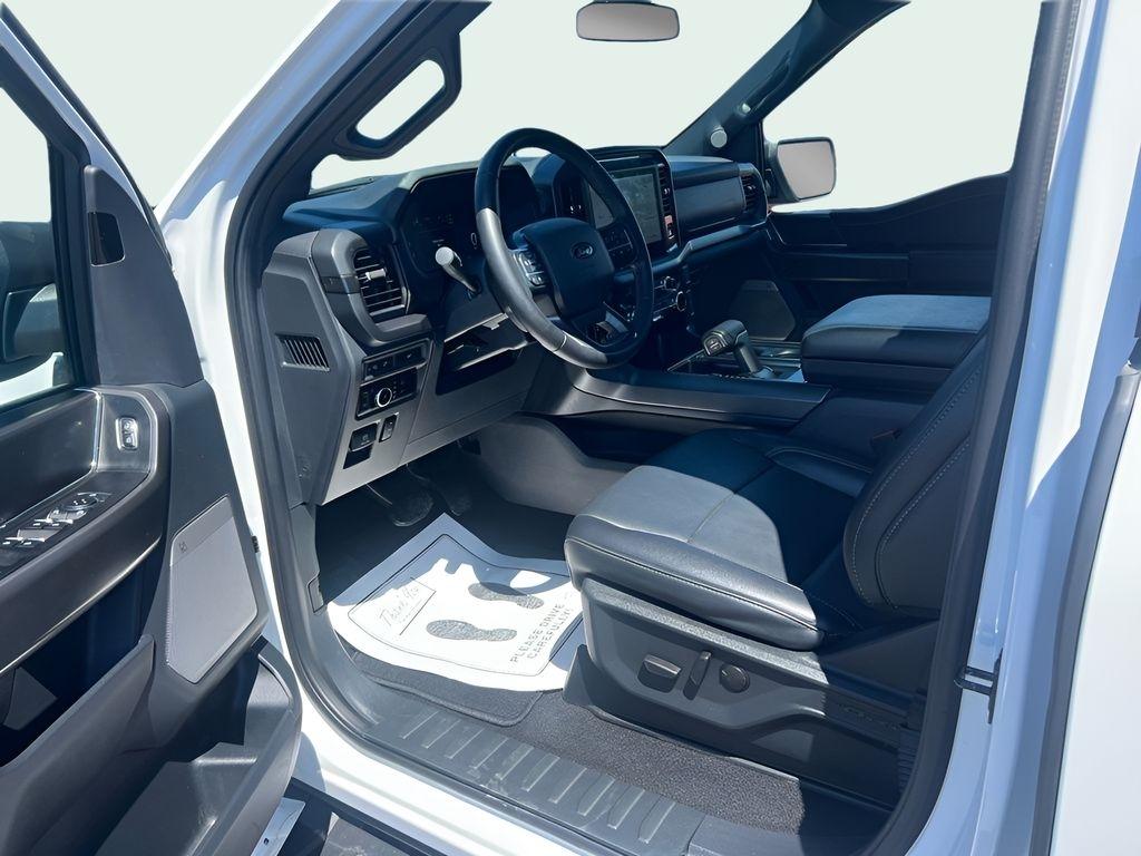 Ford F-150 XLT SuperCrew 4WD 2024