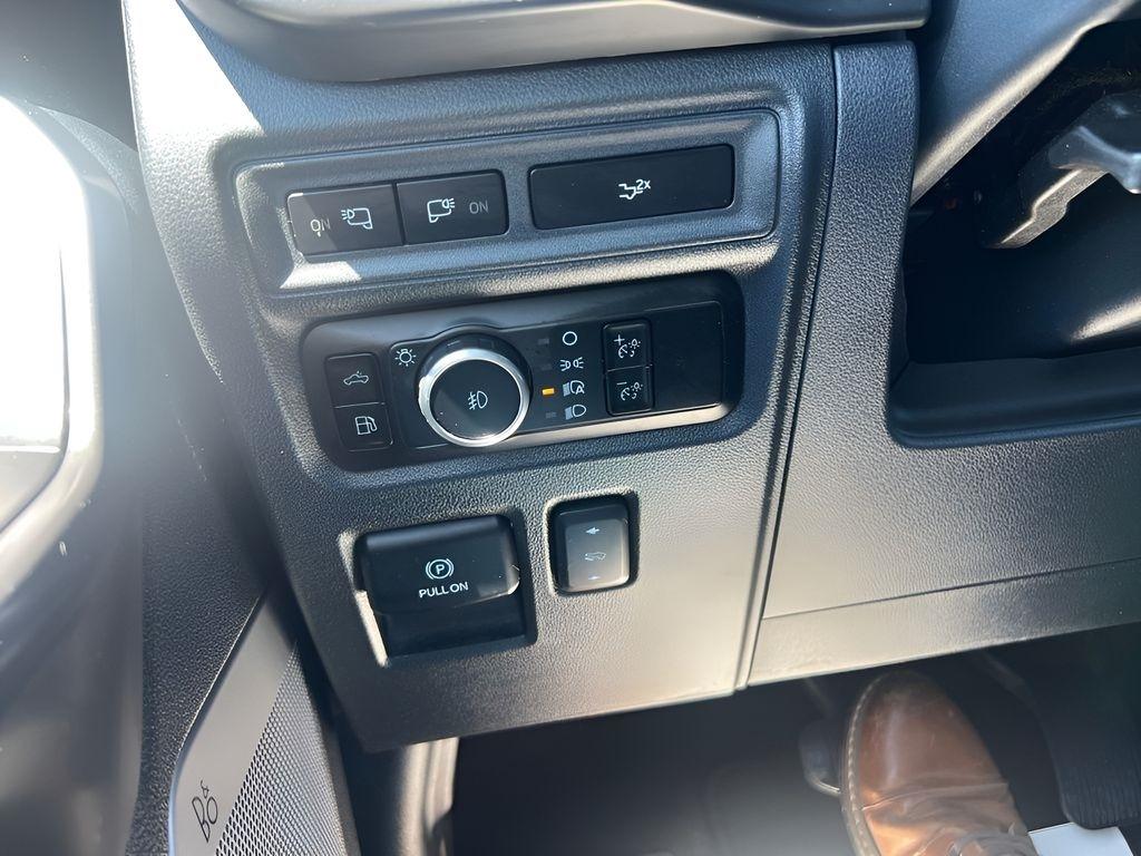 Ford F-150 XLT SuperCrew 4WD 2024