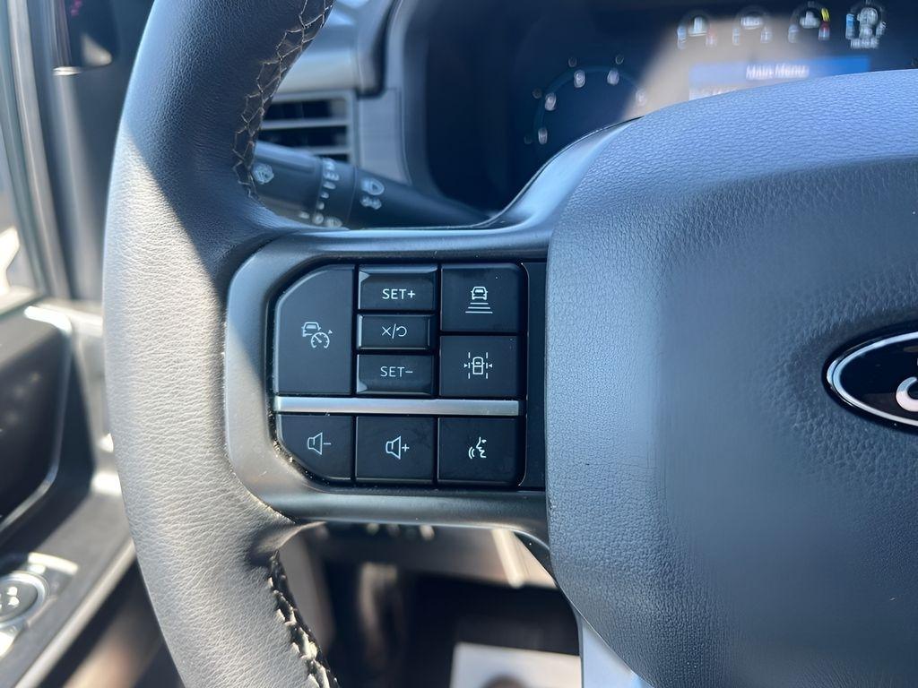 Ford F-150 XLT SuperCrew 4WD 2024