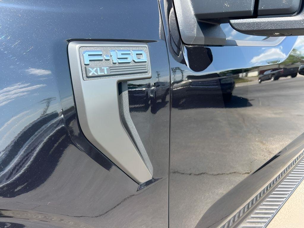 Ford F-150 XLT SuperCrew 5.5-ft. Bed 4WD 2023