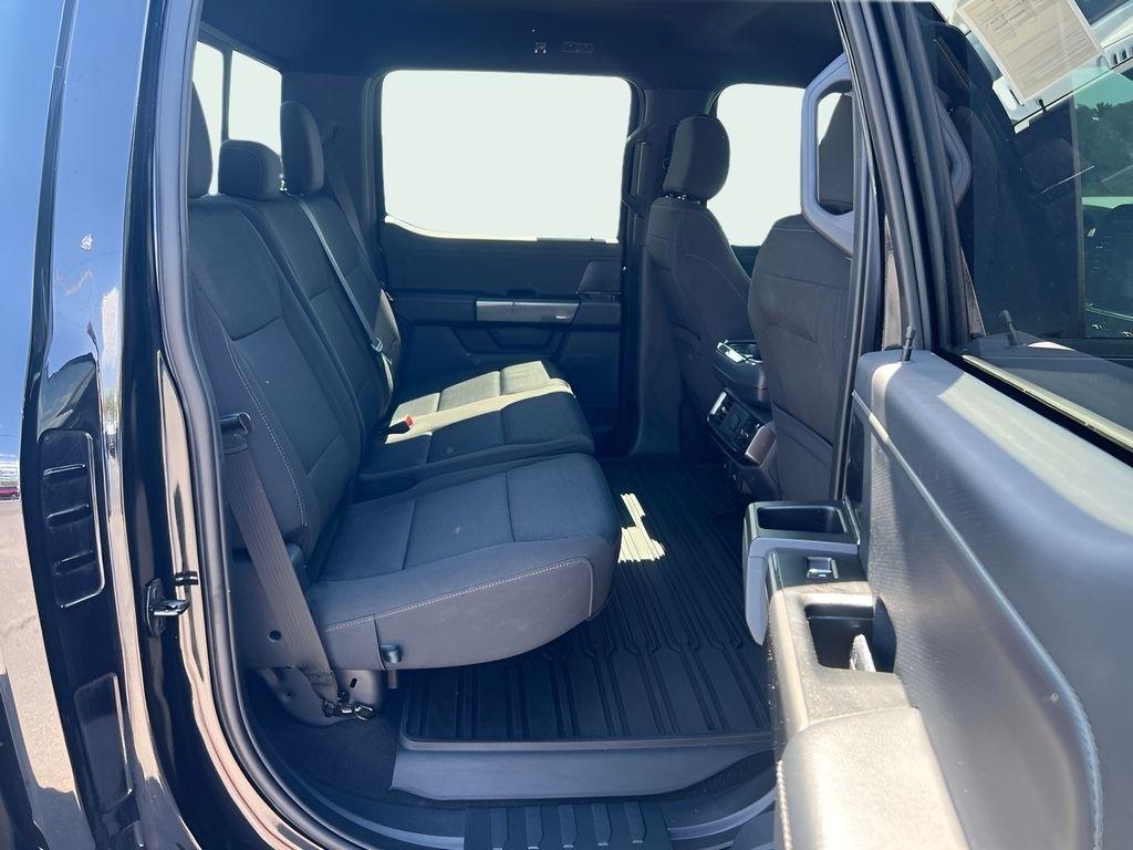 Ford F-150 XLT SuperCrew 5.5-ft. Bed 4WD 2023