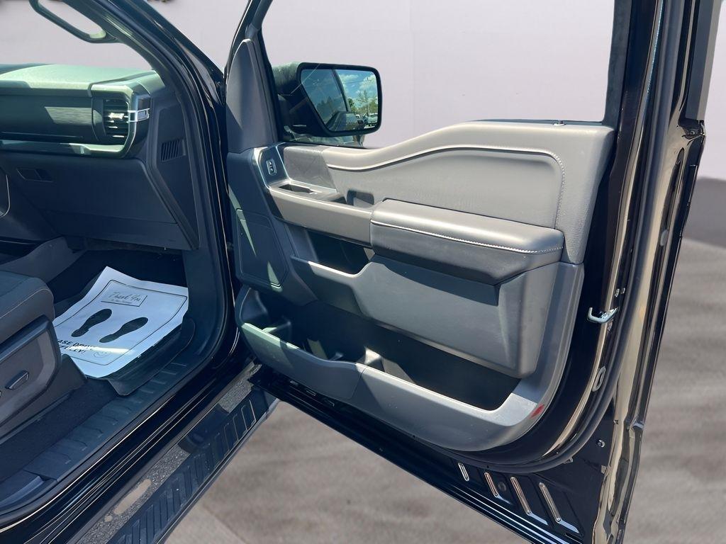 Ford F-150 XLT SuperCrew 5.5-ft. Bed 4WD 2023