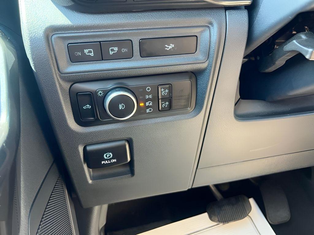 Ford F-150 XLT SuperCrew 5.5-ft. Bed 4WD 2023