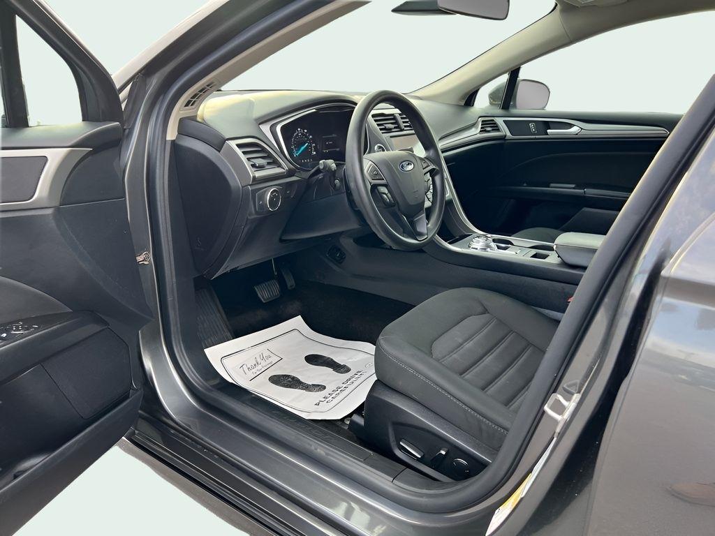 Ford Fusion SE AWD 2020