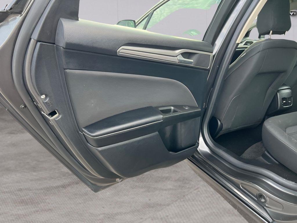 Ford Fusion SE AWD 2020