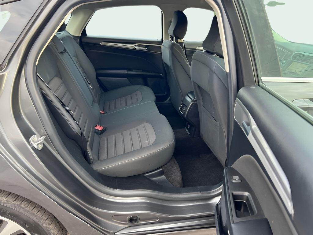 Ford Fusion SE AWD 2020