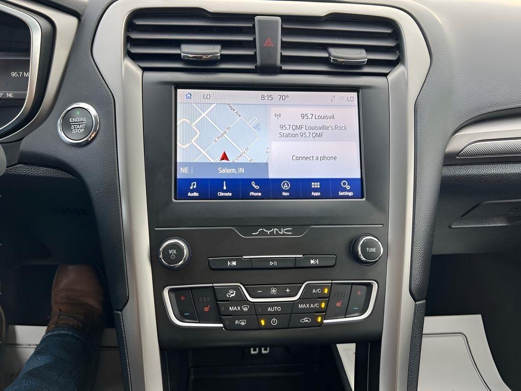 Ford Fusion SE AWD 2020