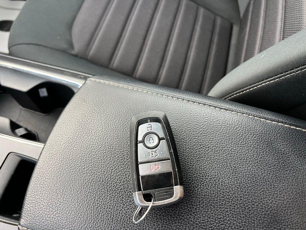 Ford Fusion SE AWD 2020