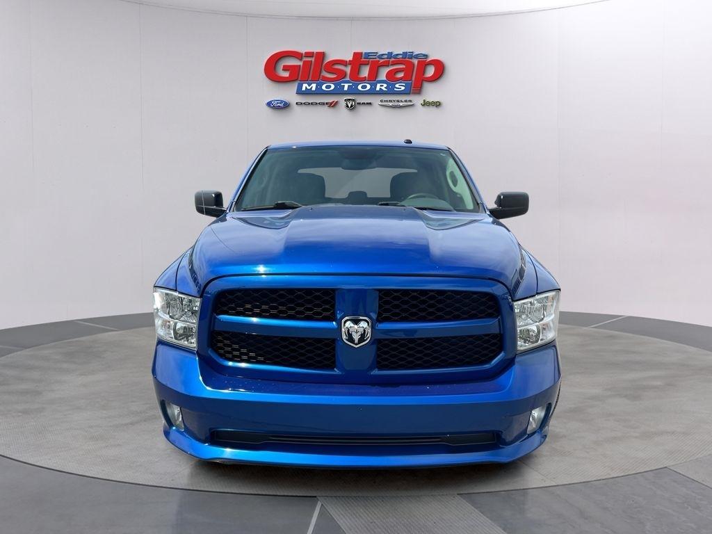 RAM 1500 Tradesman Crew Cab SWB 4WD 2016