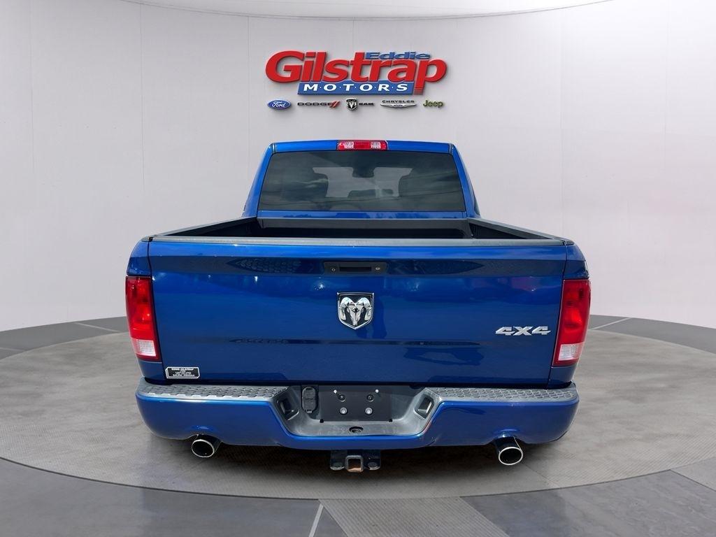 RAM 1500 Tradesman Crew Cab SWB 4WD 2016