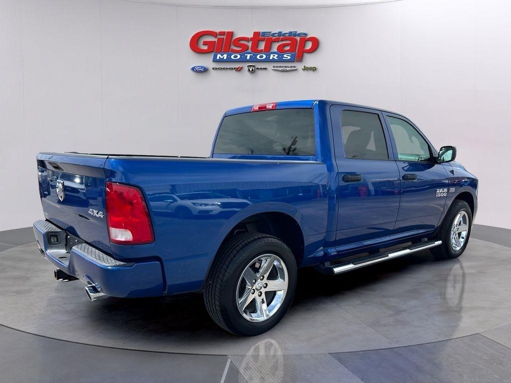 RAM 1500 Tradesman Crew Cab SWB 4WD 2016