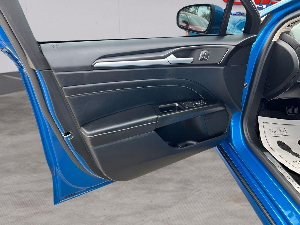 Ford Fusion Titanium AWD 2020