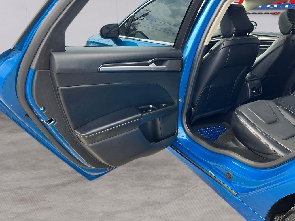 Ford Fusion Titanium AWD 2020