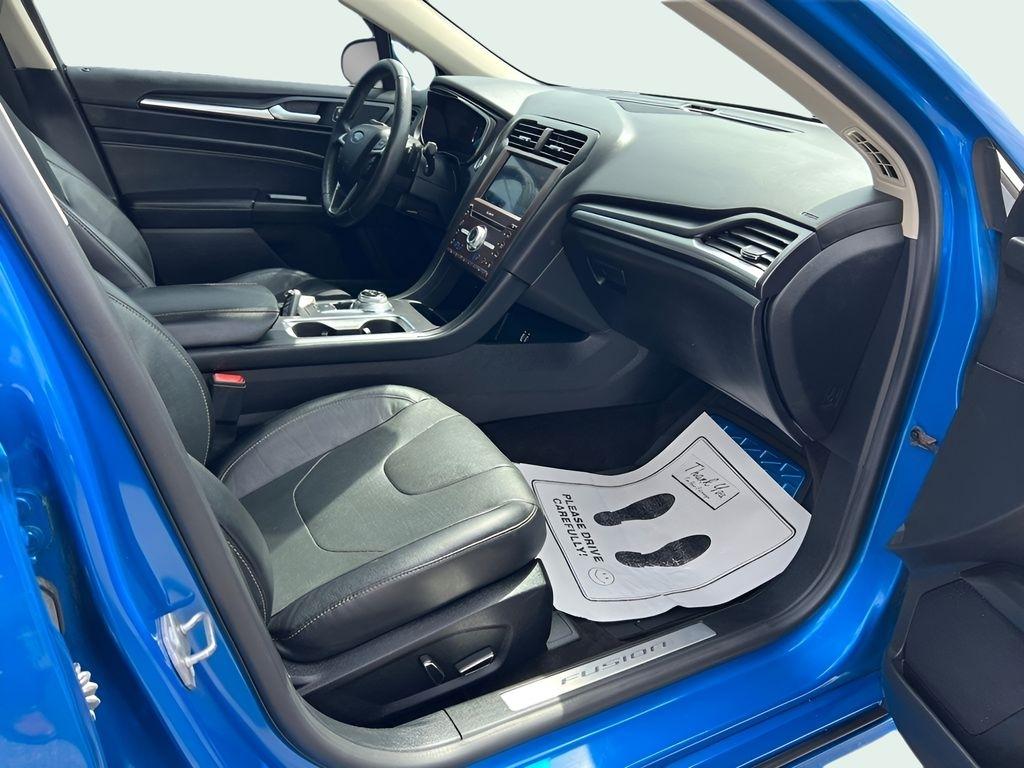 Ford Fusion Titanium AWD 2020