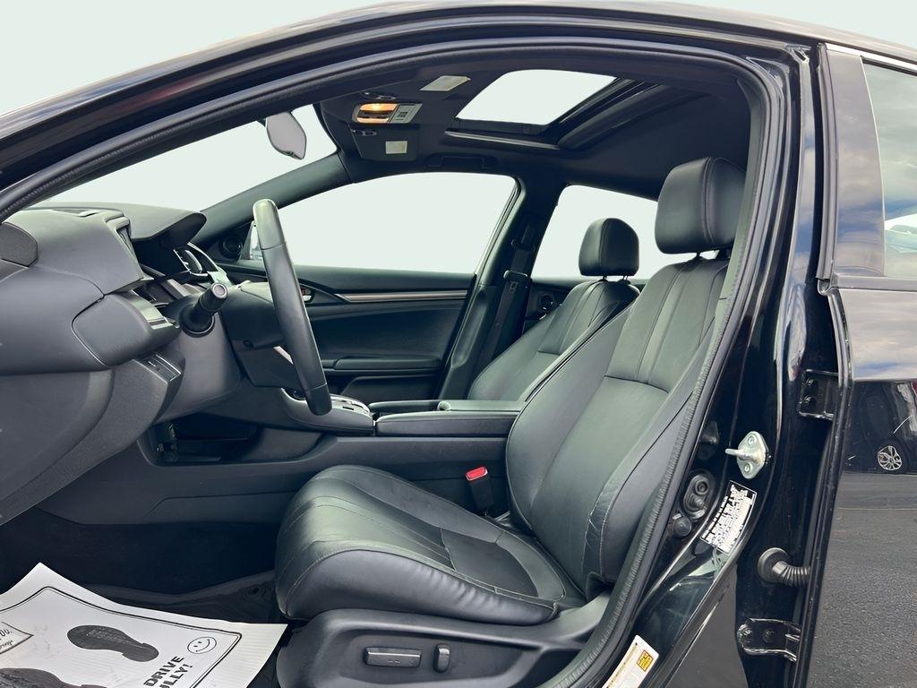 Honda Civic EX-L w/ Navigation 2017