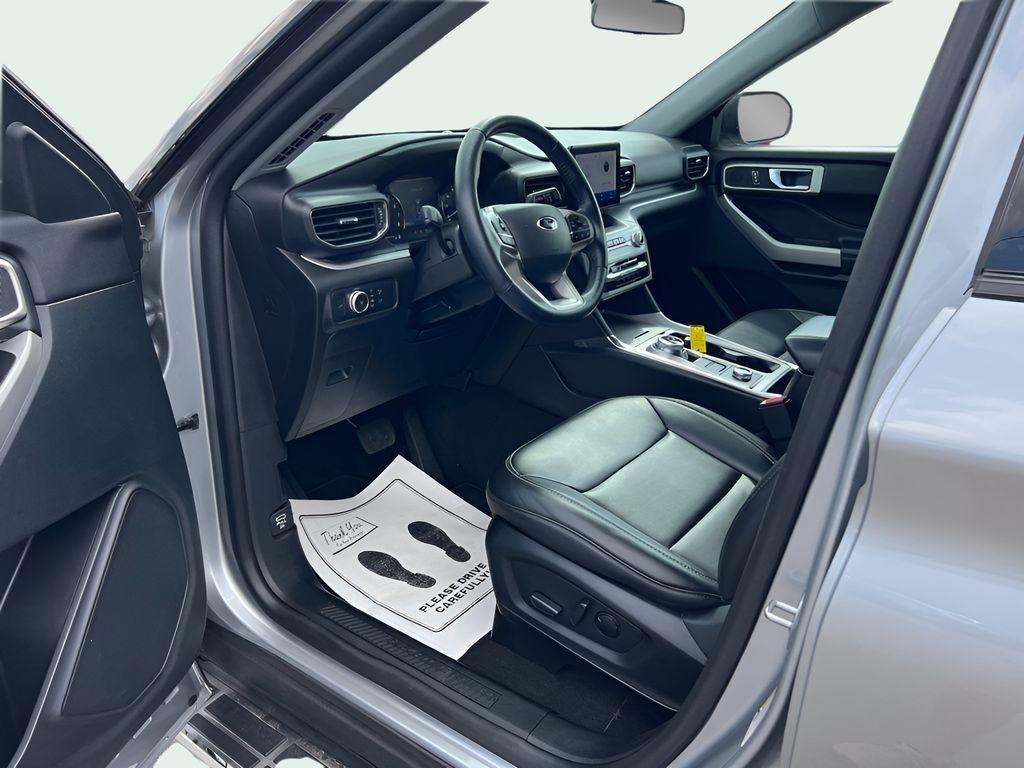 Ford Explorer XLT AWD 2022