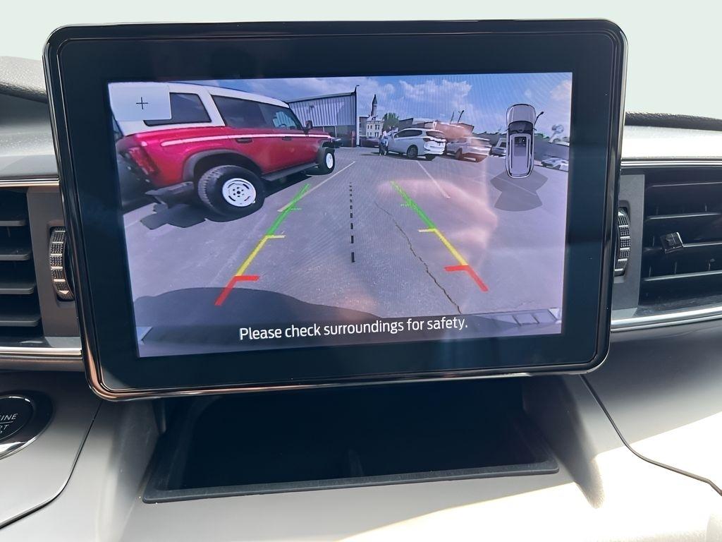 Ford Explorer XLT AWD 2022