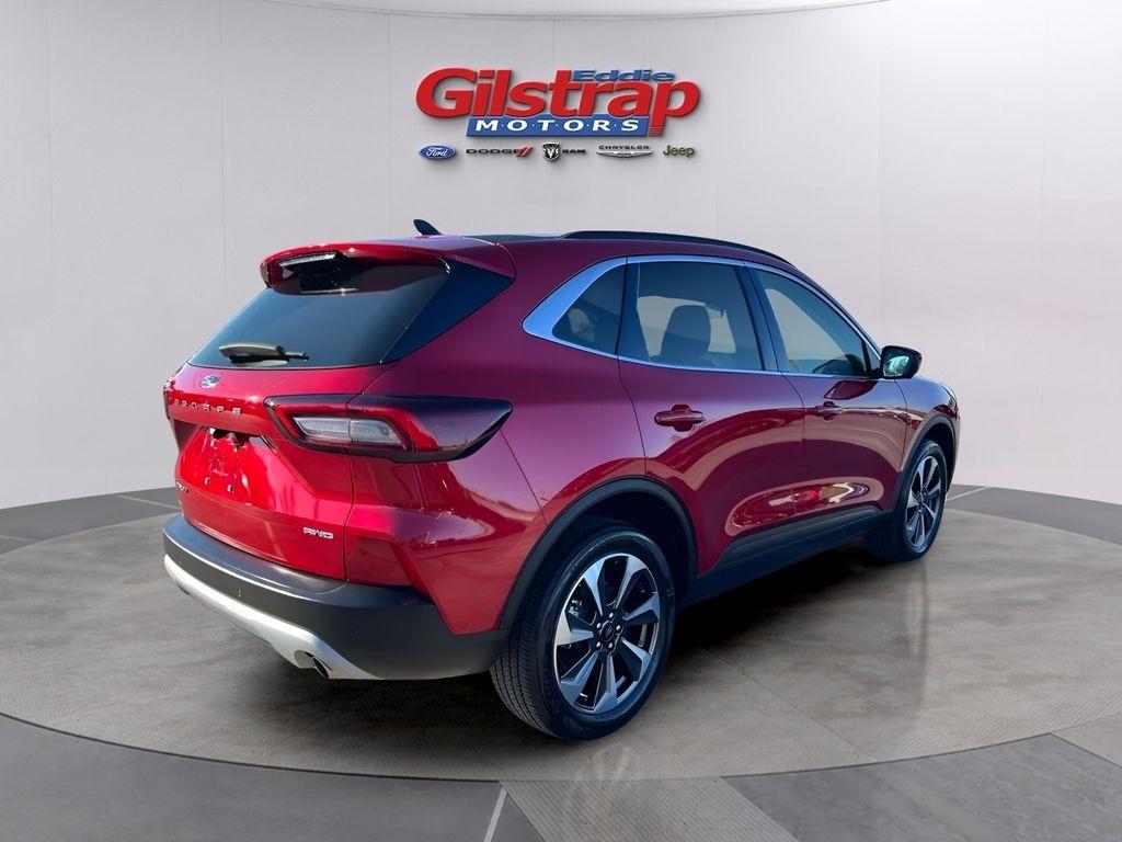 Ford Escape Platinum AWD 2023