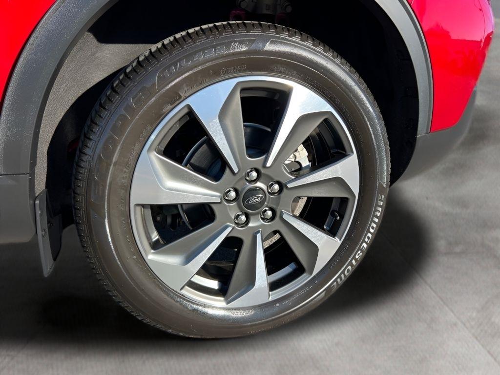 Ford Escape Platinum AWD 2023