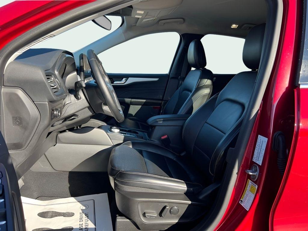 Ford Escape Platinum AWD 2023