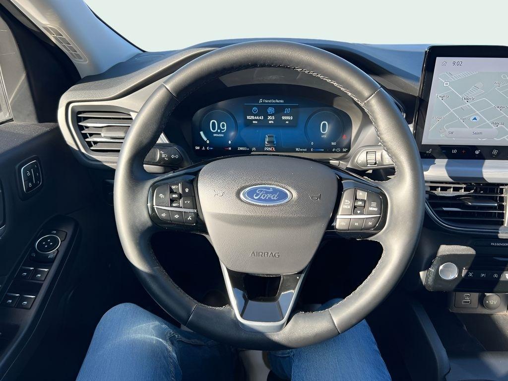 Ford Escape Platinum AWD 2023