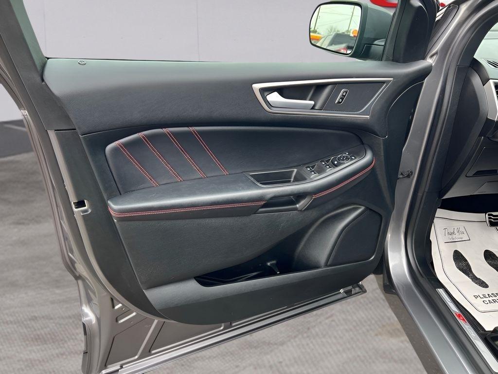 Ford Edge SEL 2023
