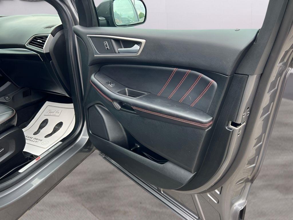 Ford Edge SEL 2023