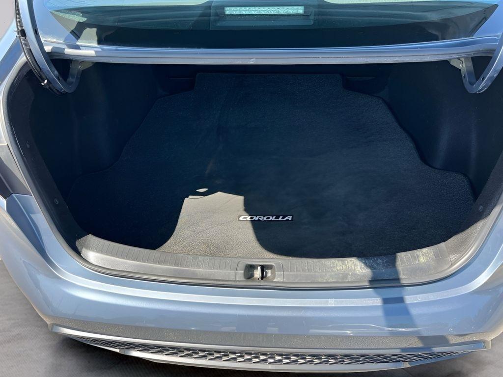 Toyota Corolla SE Nightshade 2021