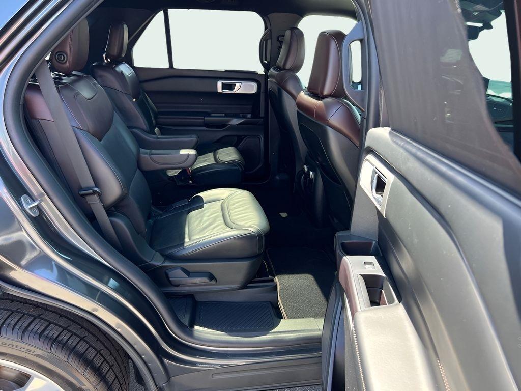 Ford Explorer Platinum AWD 2020