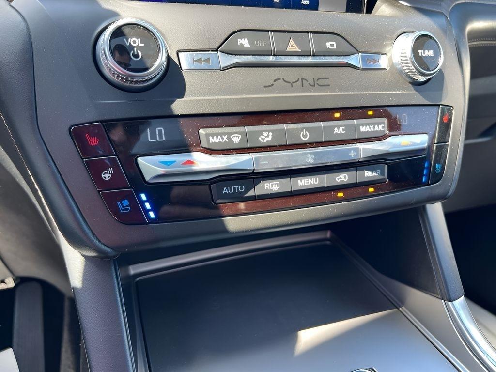 Ford Explorer Platinum AWD 2020