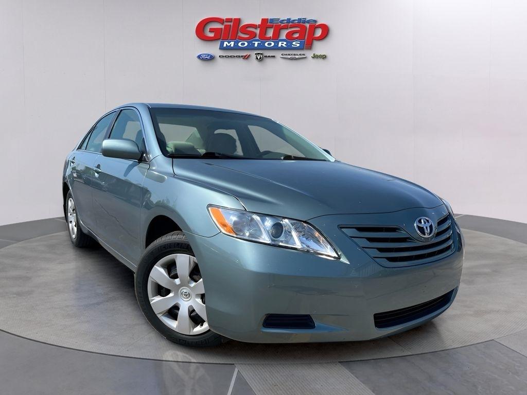 Toyota Camry SE 5-Spd AT 2009