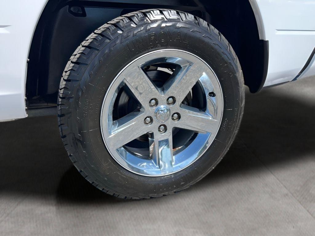 RAM 1500 Tradesman Crew Cab SWB 4WD 2016