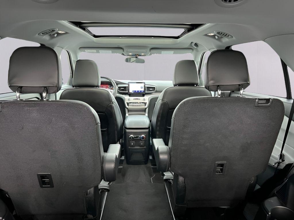 Ford Explorer XLT AWD 2023