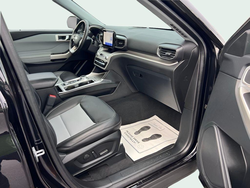 Ford Explorer XLT AWD 2023