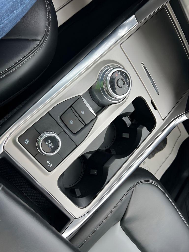 Ford Explorer XLT AWD 2023