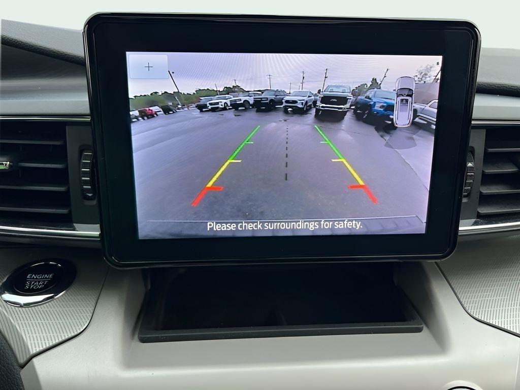 Ford Explorer XLT AWD 2023