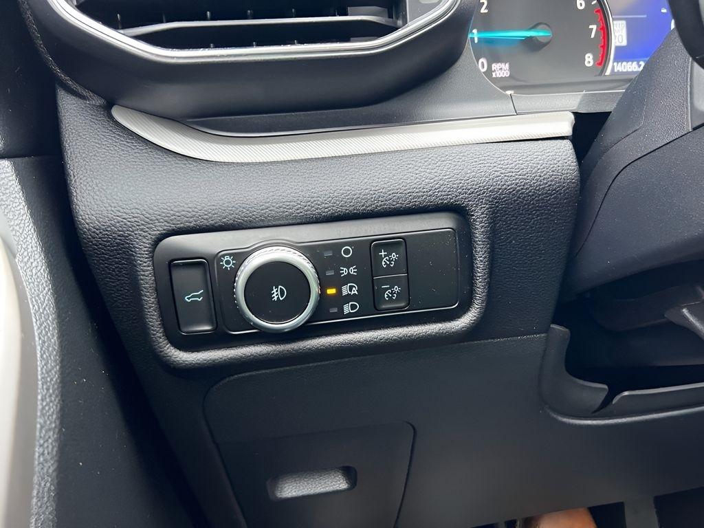 Ford Explorer XLT AWD 2023