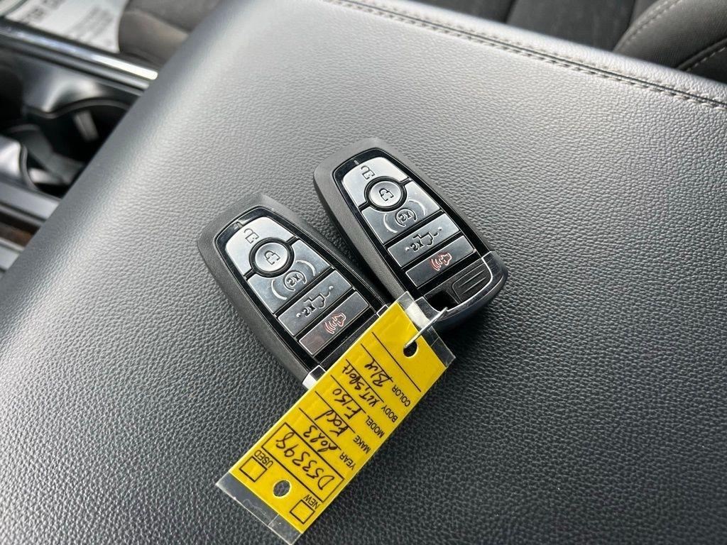 Ford F-150 XLT SuperCrew 5.5-ft. Bed 4WD 2023