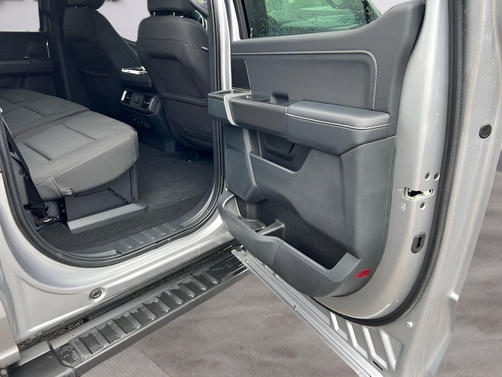Ford F-150 XLT SuperCrew 4WD 2024